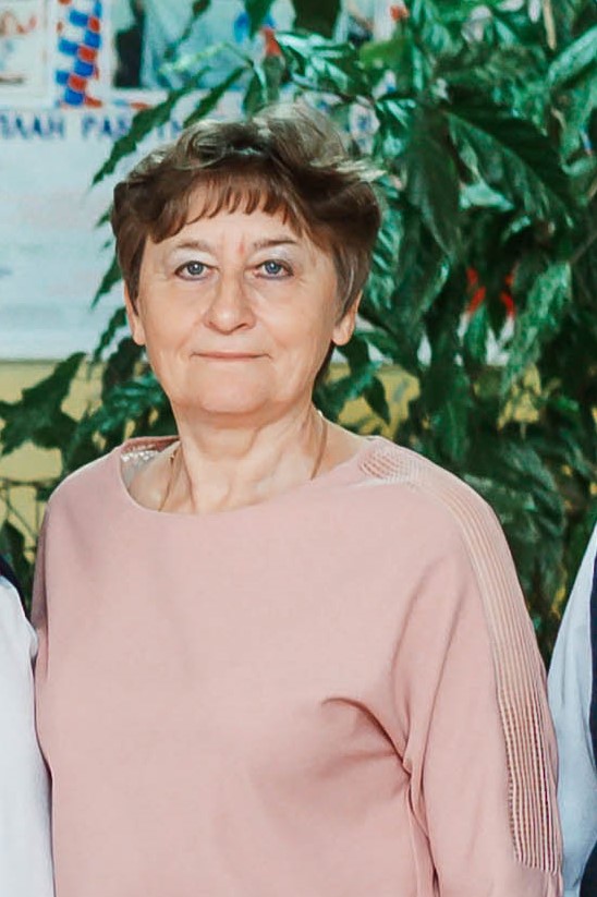 Распопова Александра Александровна.